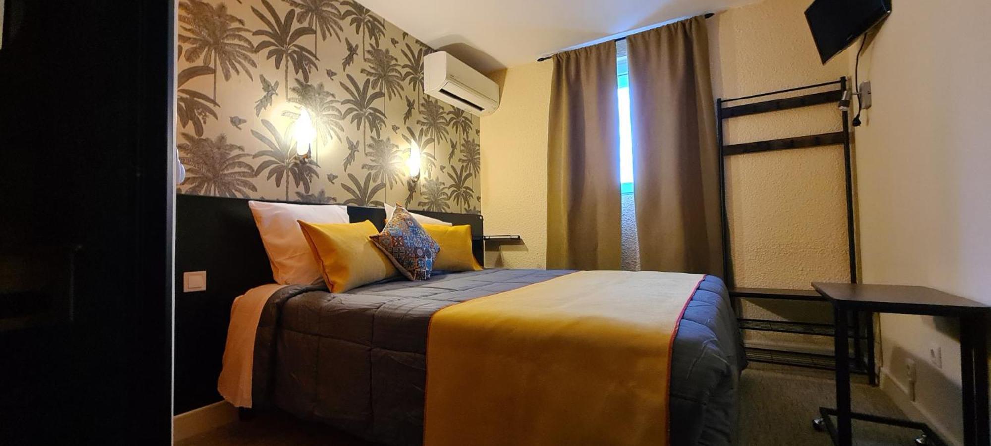 Hotel L'Etoile Aeroport - A61 Каркассон Экстерьер фото