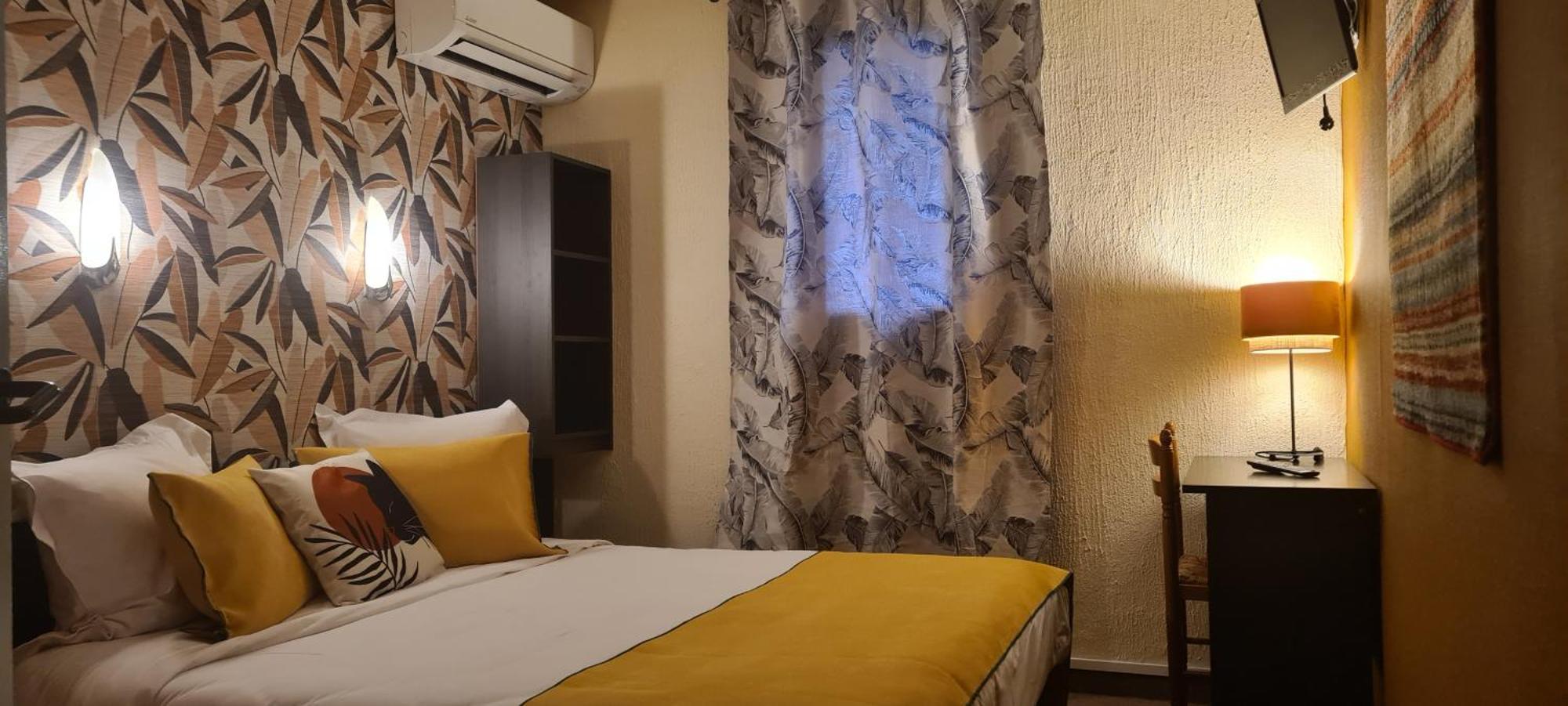 Hotel L'Etoile Aeroport - A61 Каркассон Экстерьер фото